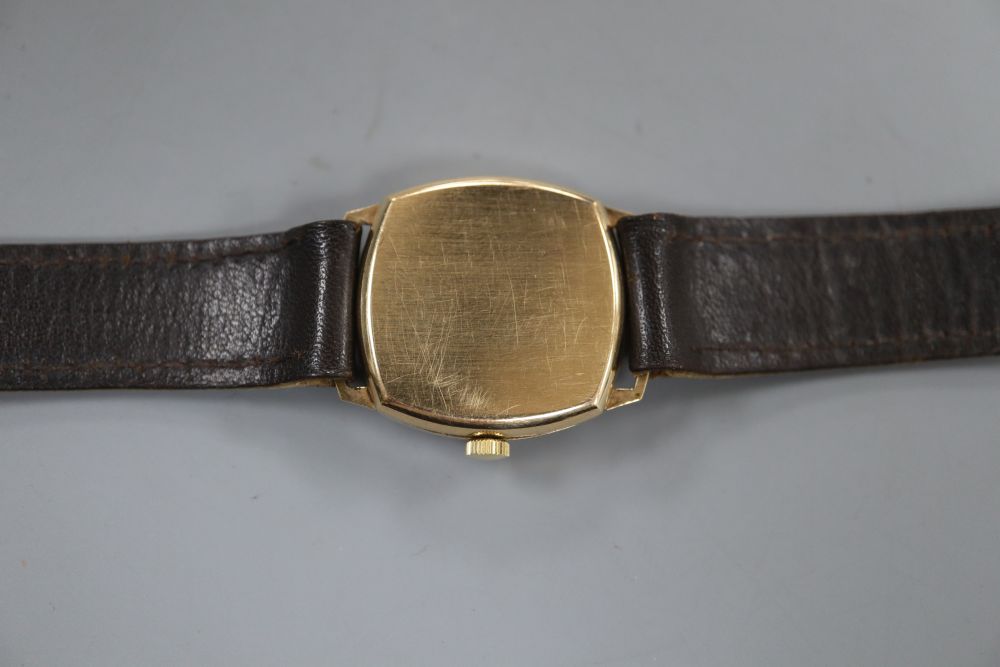 A gentlemans 1960s 9ct gold Lanco manual wind wrist watch, on leather strap.